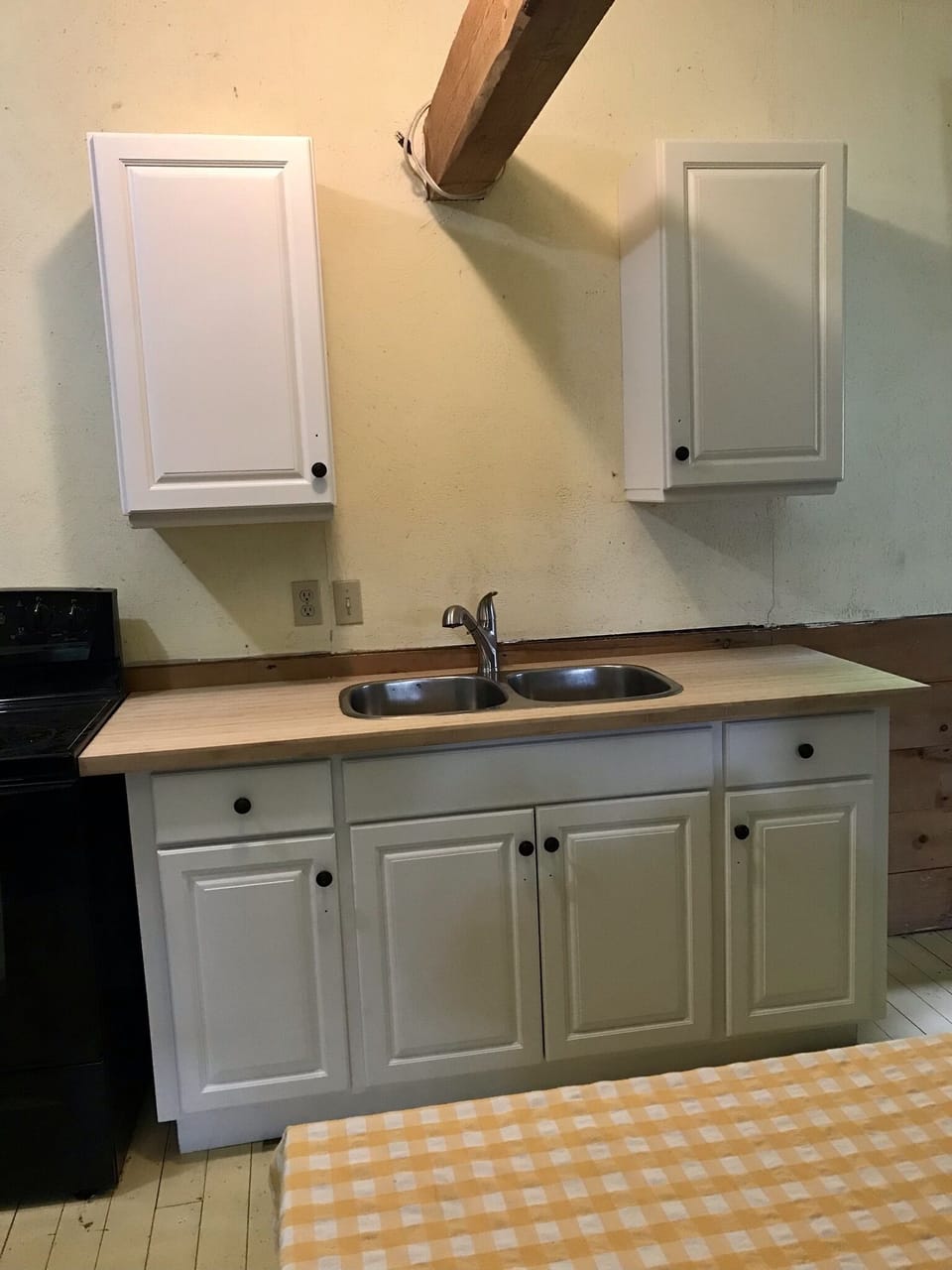 New kitchen counter/sink/cabinets 