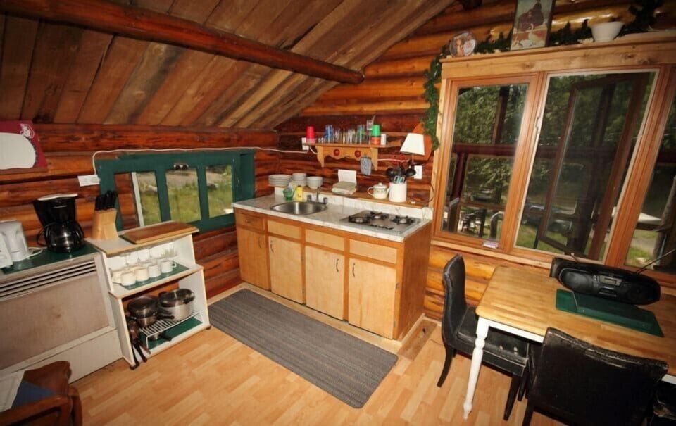 Kitchen area
