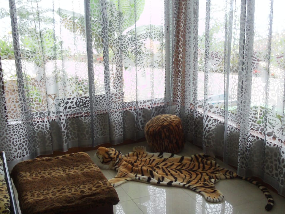 "Africa" bedroom