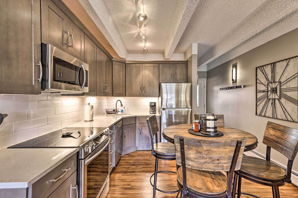 Condo Interior | Recently Remodeled
