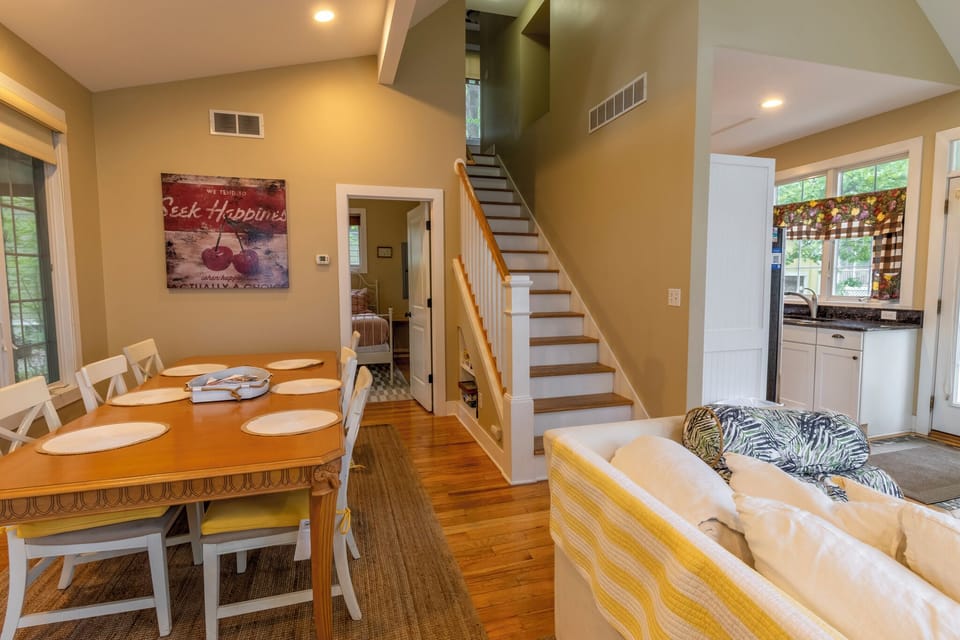 Main Level | Living Room | Dining