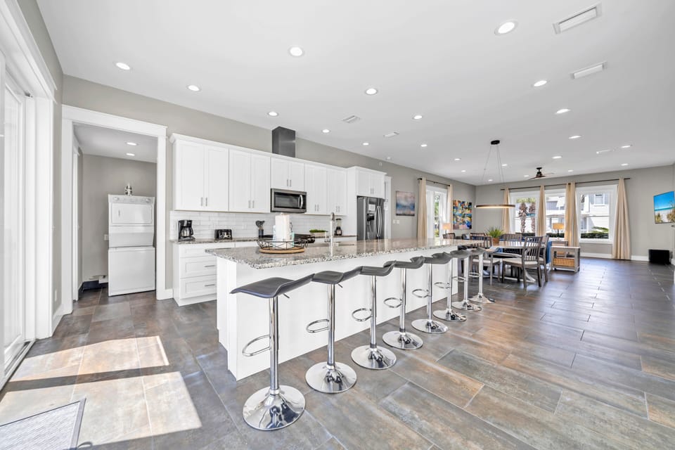 Gourmet Kitchen With Two Dishwashers, Side By Side Fridge and High End Appliances