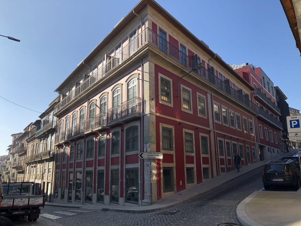Rua do Almada
