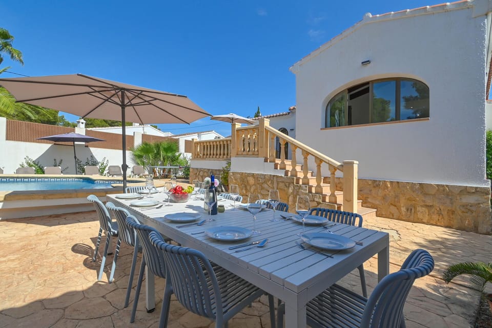 Outdoor dining area