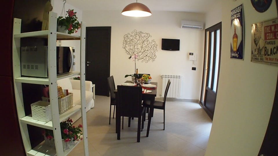 Apartment B living room