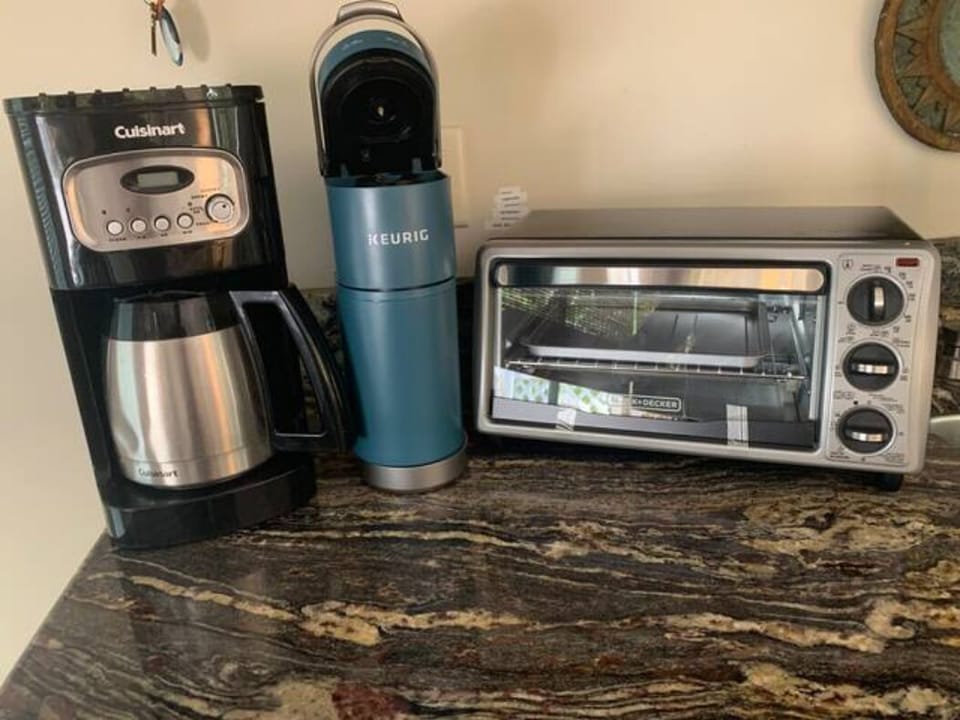Full pot coffee maker, keurig k-cup and toaster oven which bakes and broils