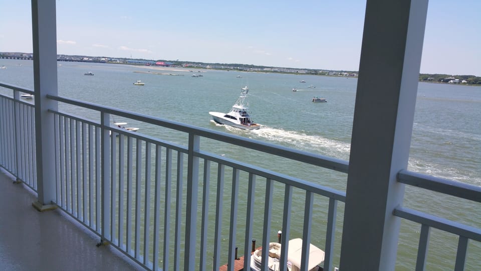 Balcony Bay View 