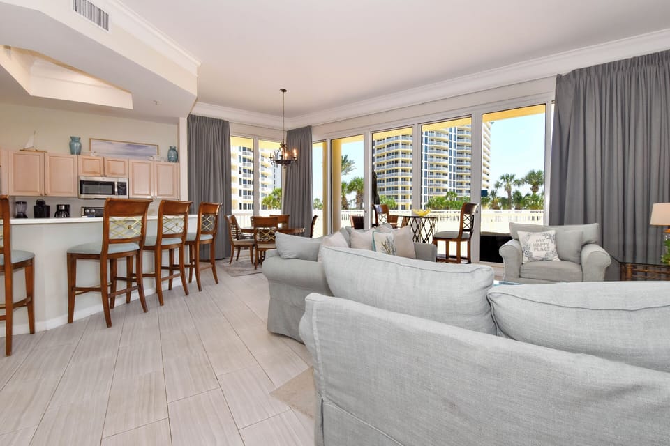 Silver Shells St. Maarten 201 - Open Floor Plan