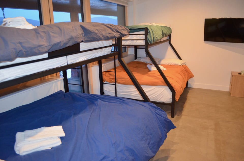 Great bunk room for the kids!