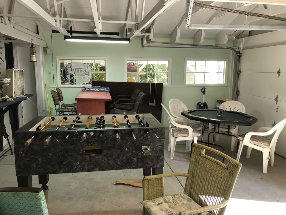 Garage playroom showing the loose ball table.