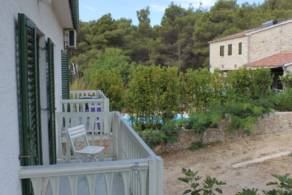Balcony 2