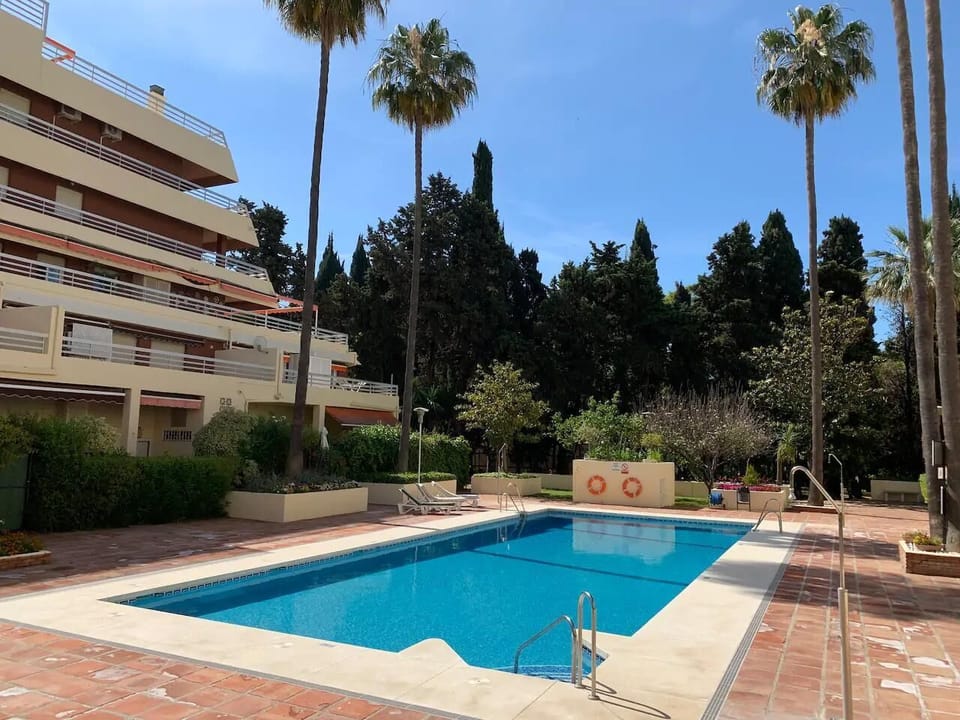 Parque Marbella Pool