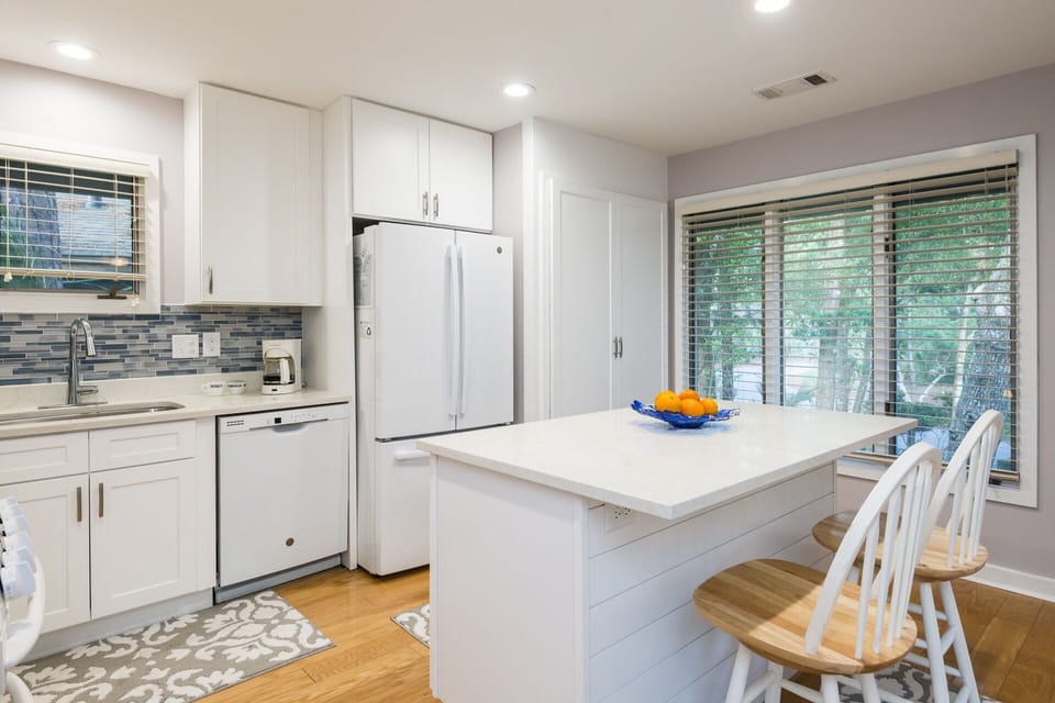 Kitchen with Island