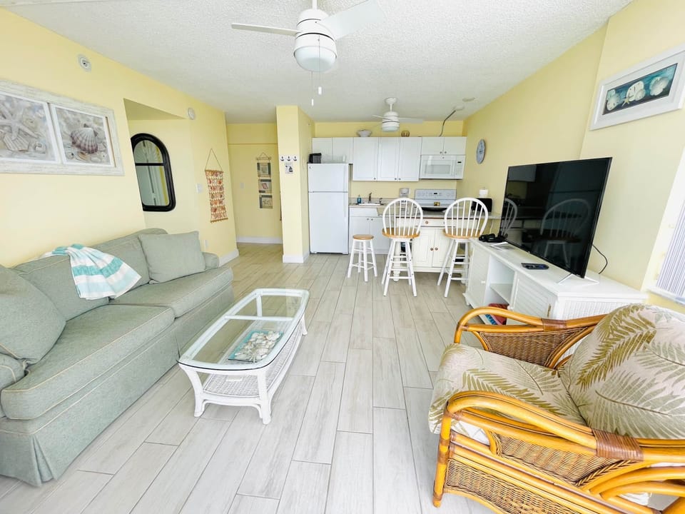 902 Lovers Key Beach Club Living Space