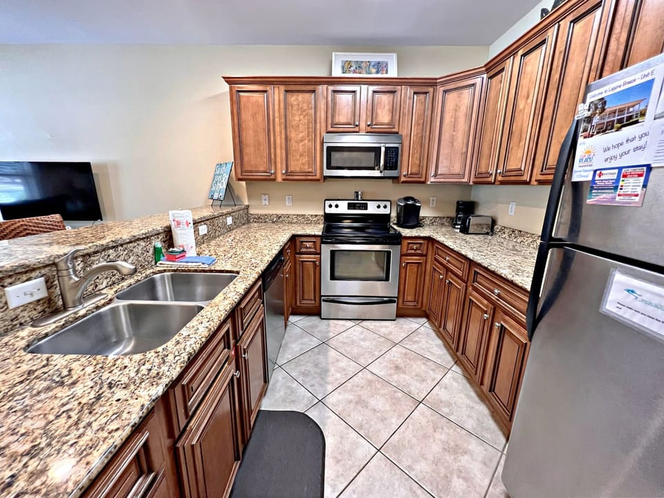 Fully Stocked Kitchen