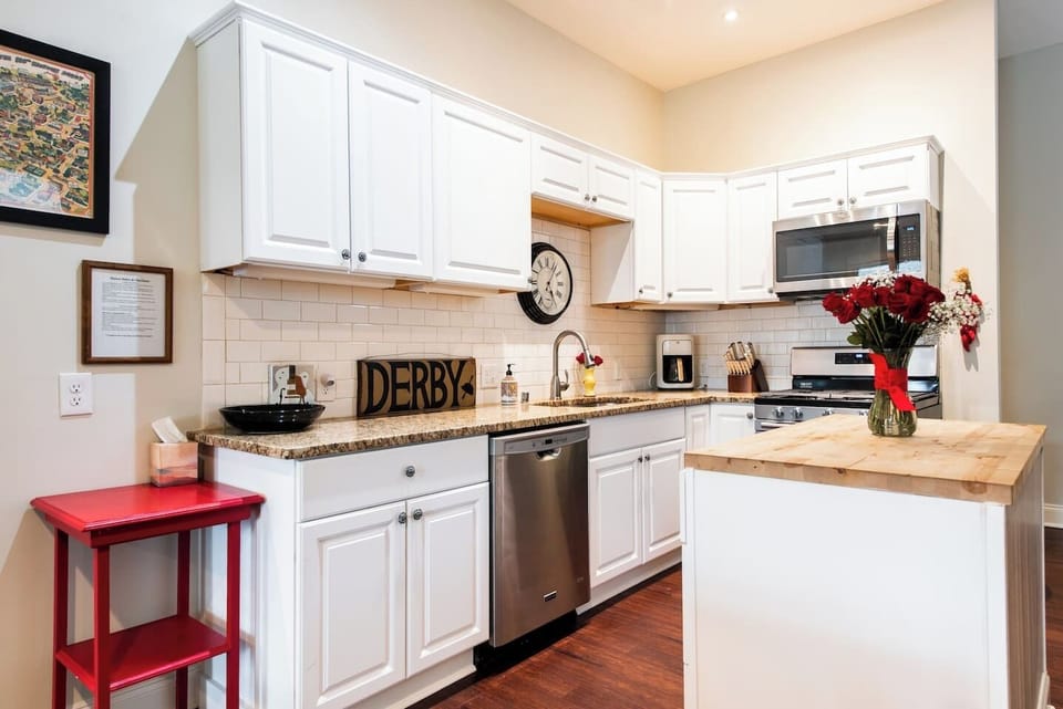 1st floor kitchen