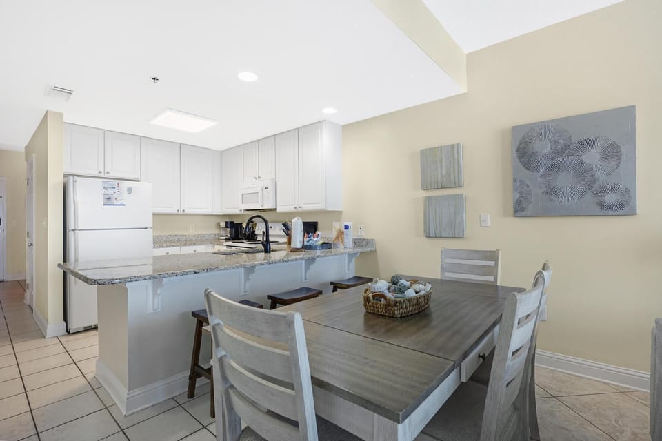 Lighthouse 608 - Signature Properties - Gulf Shores, AL