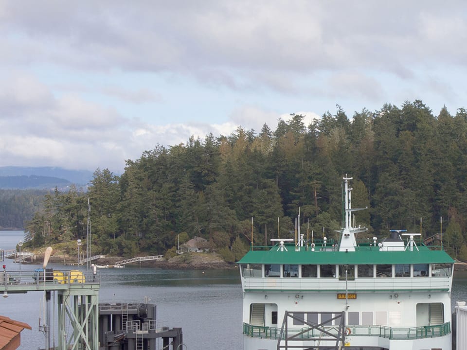 enjoy watching the ferries coming and going from the balcony