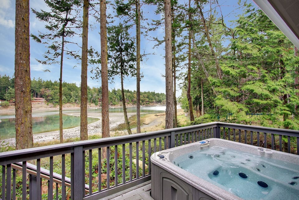 Hot tub looking out on Neil Bay.