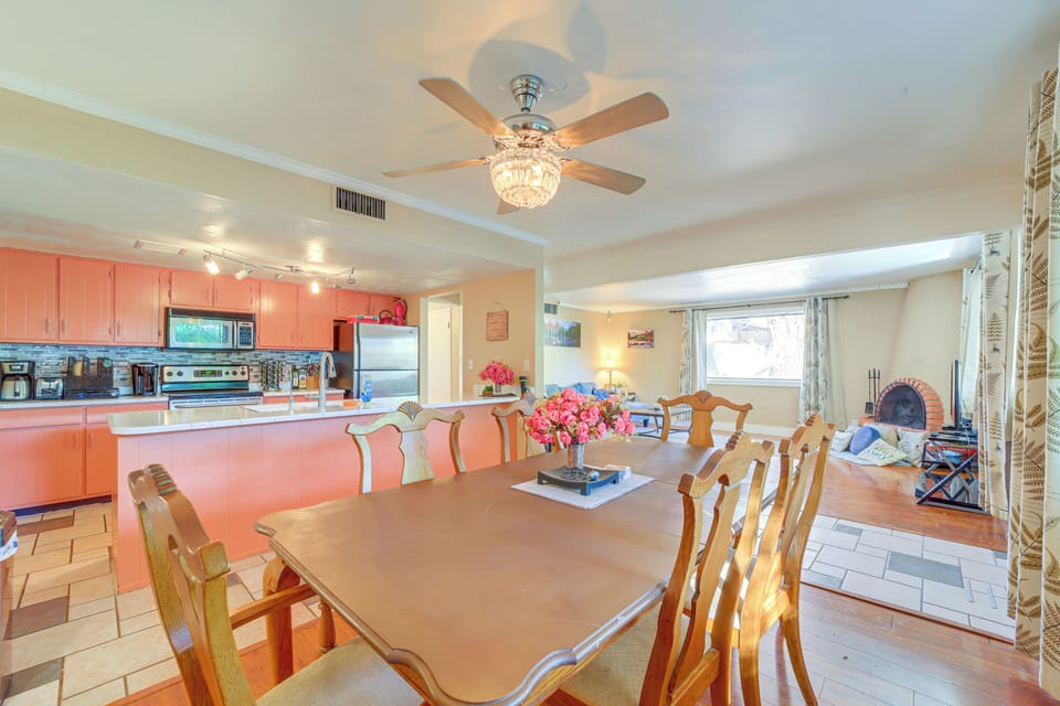 Dining Area | Dishware & Flatware