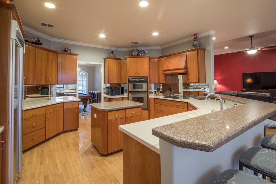 Kitchen + additional bar seating