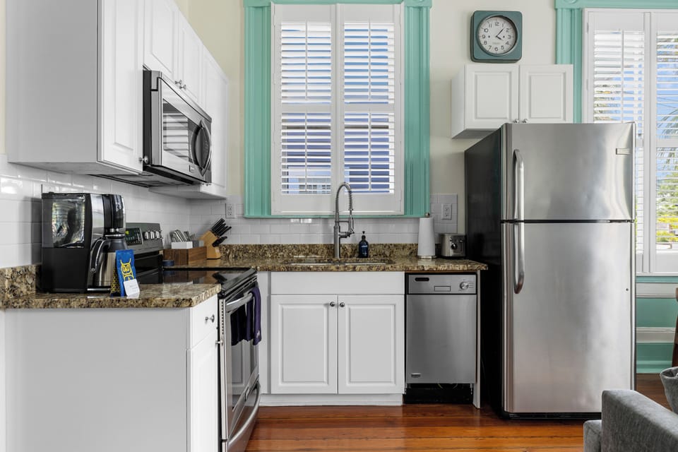 Authentic Charleston | Mint-to-Be