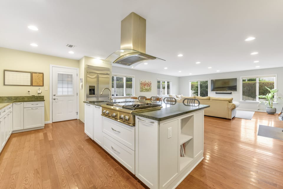 Center Island Cook Top