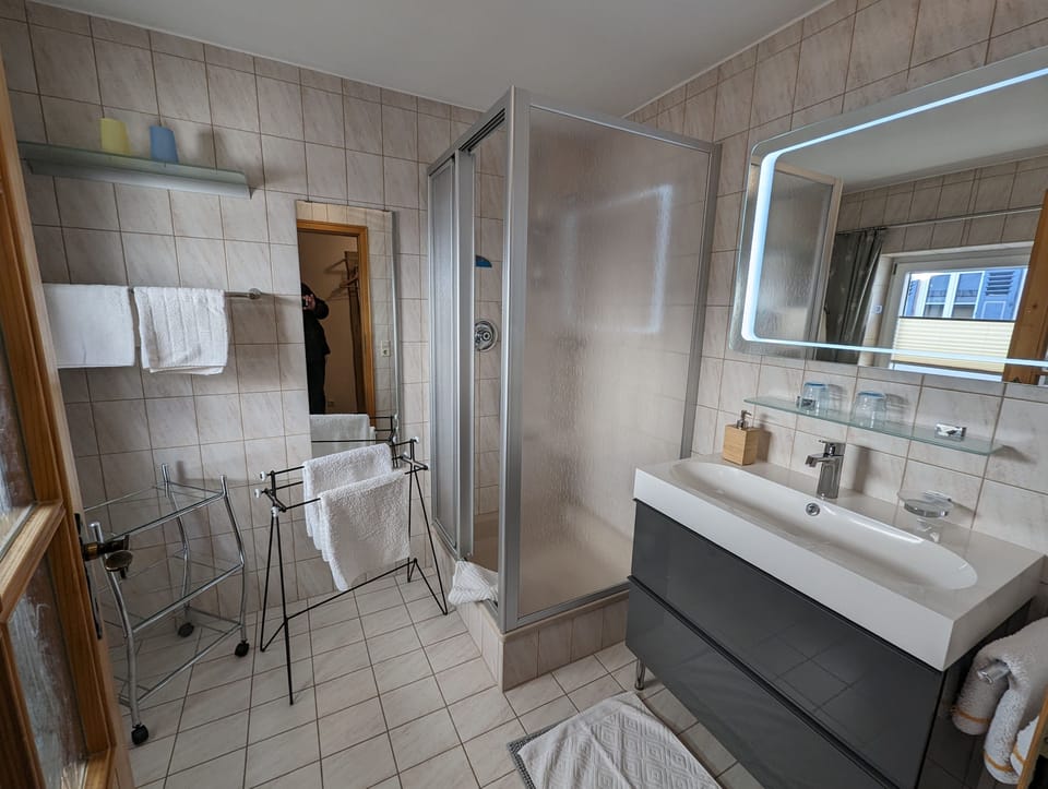 Apartment Jodlschmid, 50sqm, balcony, kitchen, 1 bedroom and 1 living/bedroom, WLAN Apartment in Ruhpolding