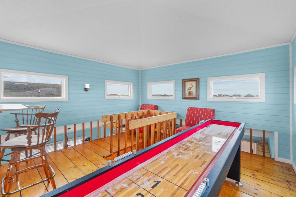 Surf or Sound Realty - 849 - The Scruffy Pelican - Game Room -2