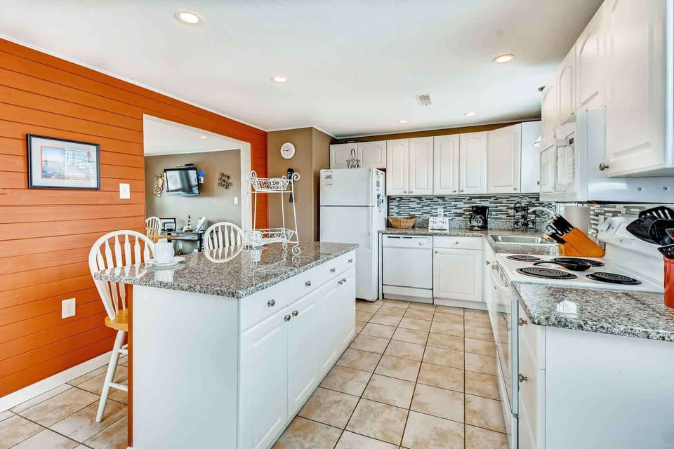 Surf-or-Sound-Realty-44-Up-on-the-Roof-Kitchen-3
