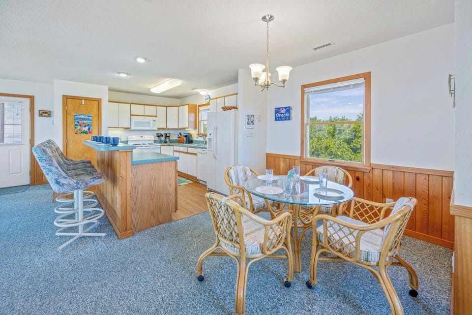 Surf or Sound Realty - 189 - Hatteras Blast - Kitchen -1