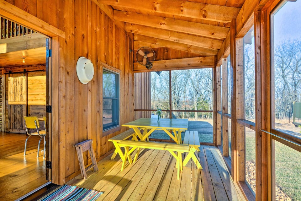 Screened Porch