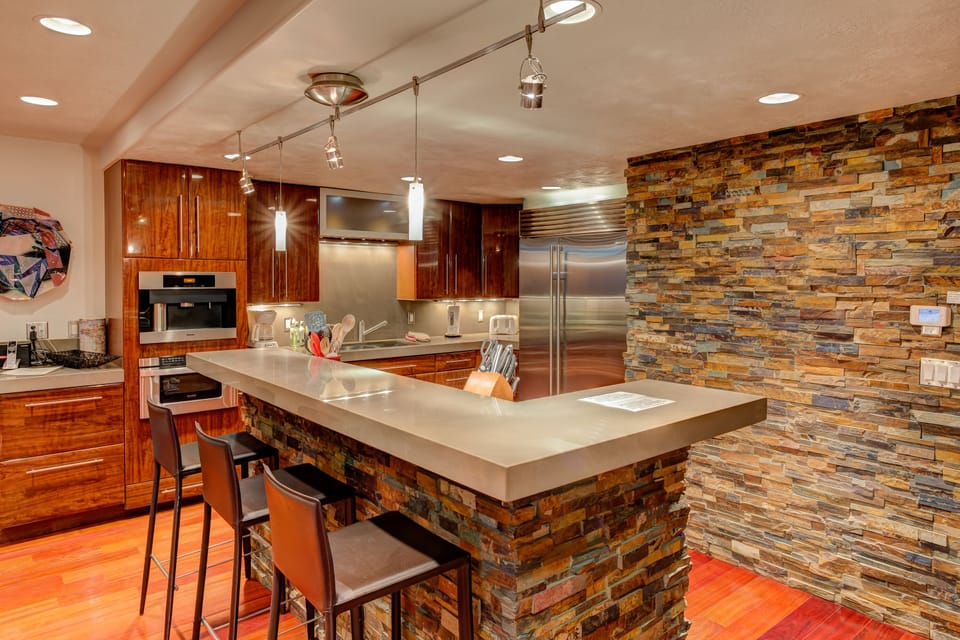 dv605-kitchen-1
