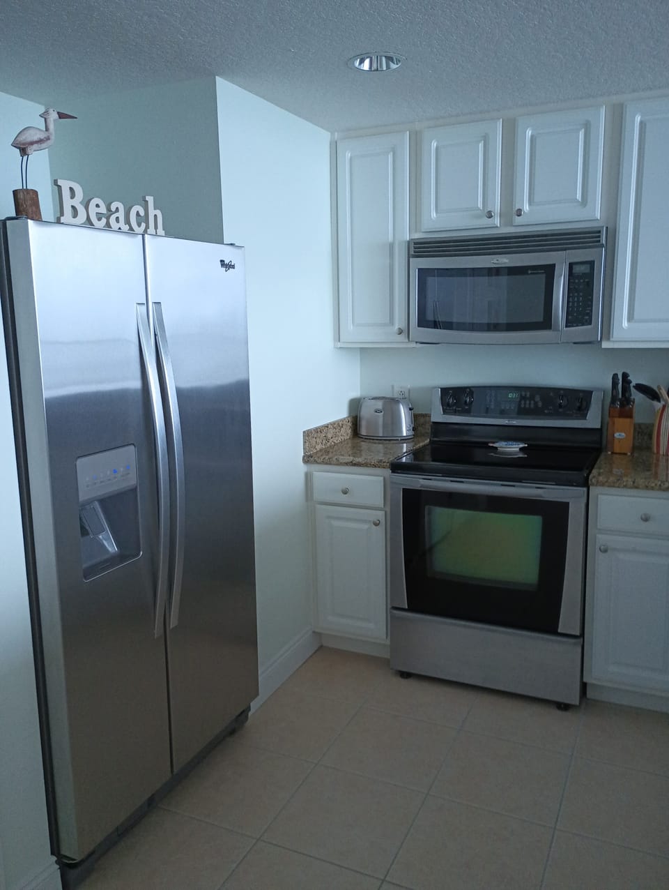Fully Stocked Kitchen