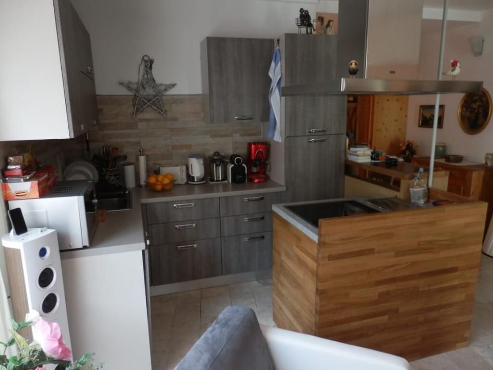 New large kitchen 