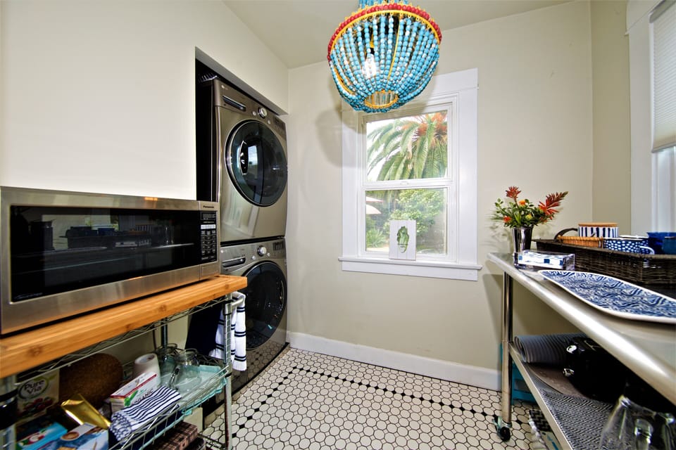 Laundry off kitchen with coffee bar
