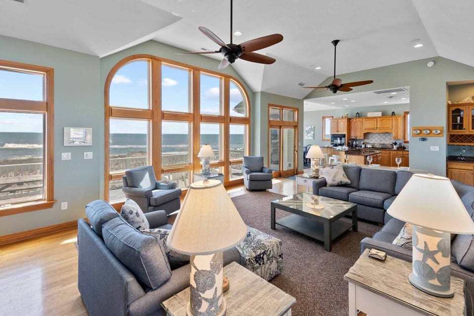 Surf-or-Sound-Realty-215-Usquaebach-Great-Room-3