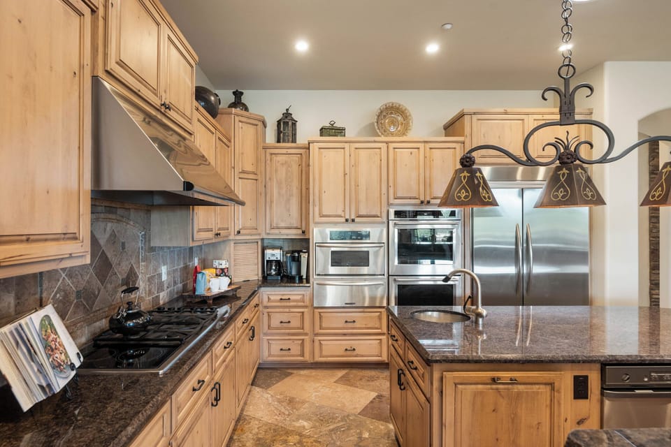 Kitchen - The home has both a Keurig and a regular drip coffee maker for your convenience.