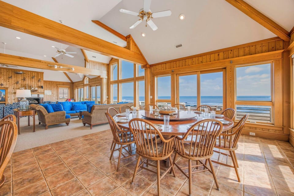 Surf or Sound Realty - 603 - Seven Cousins Cottage - Dining Area -4