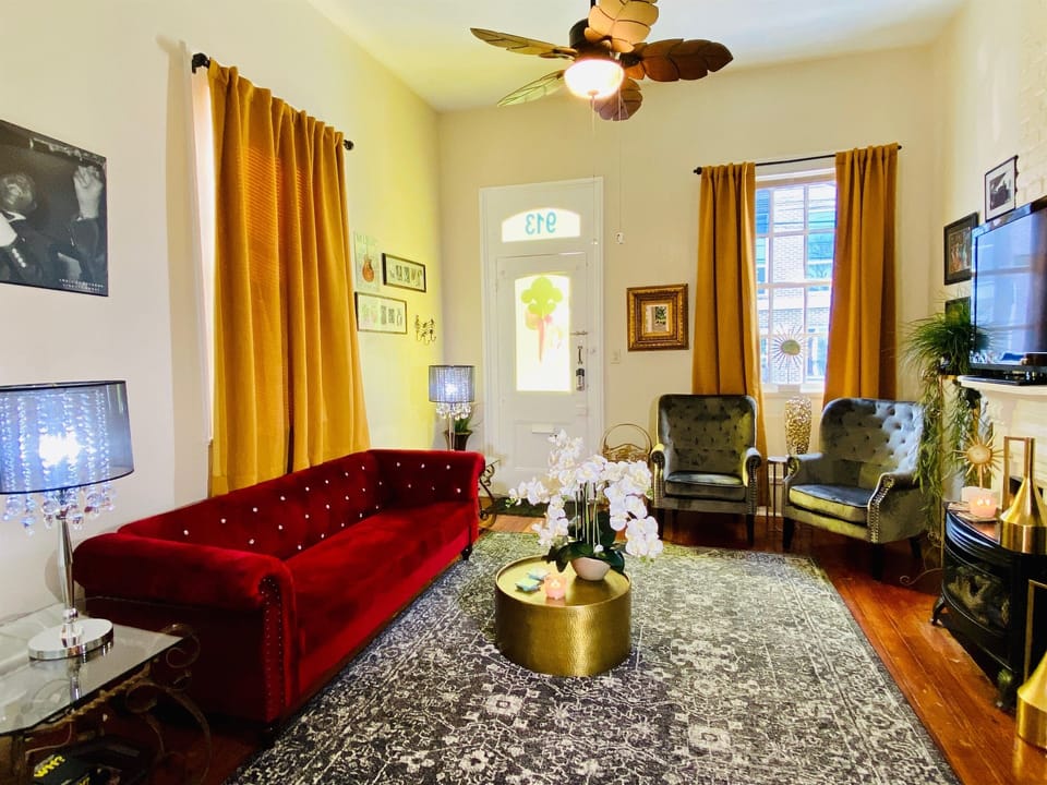 The Brennah Rose living room