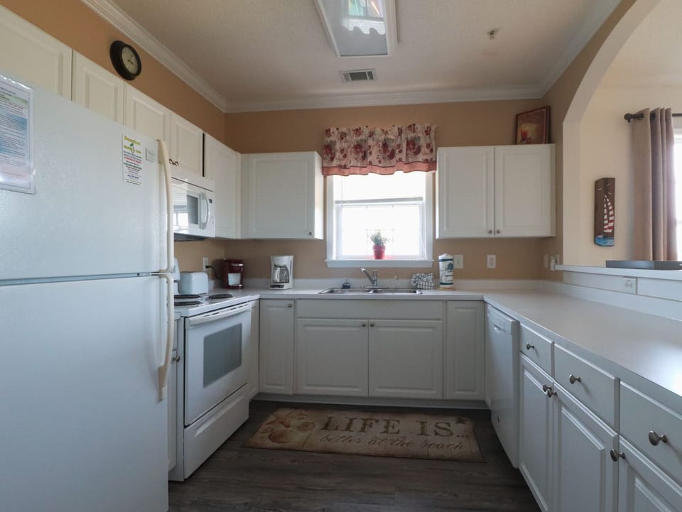 Kitchen in IW 931