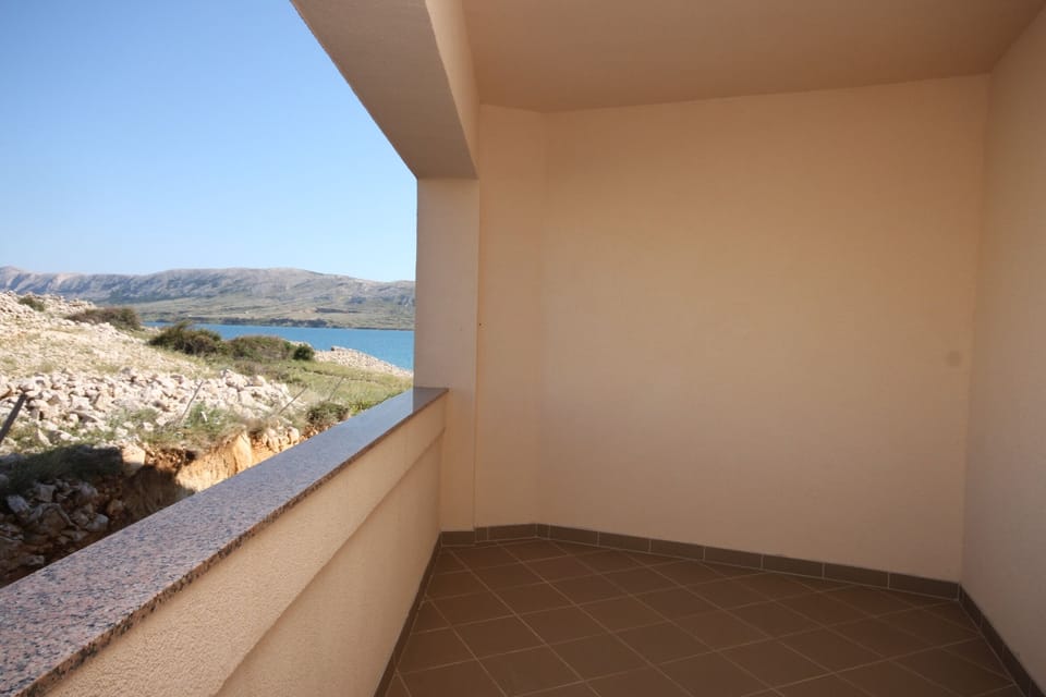 Terrace 2