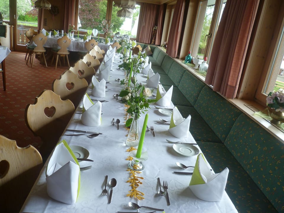 Banquet hall
