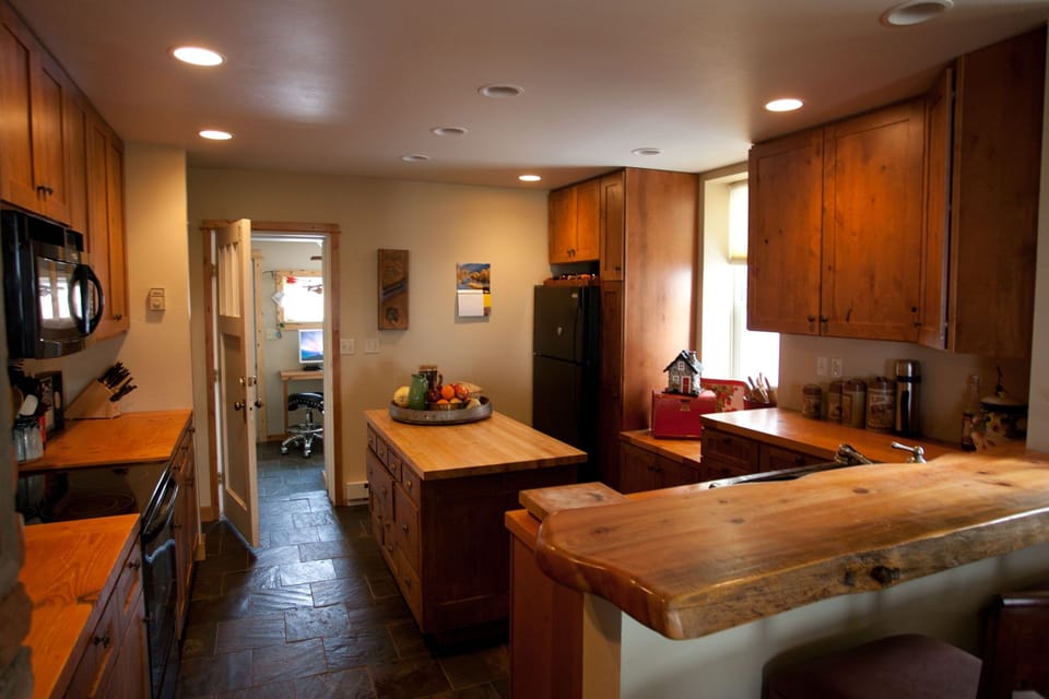 Plenty of room to prepare