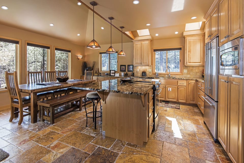 Kitchen & Dining Room