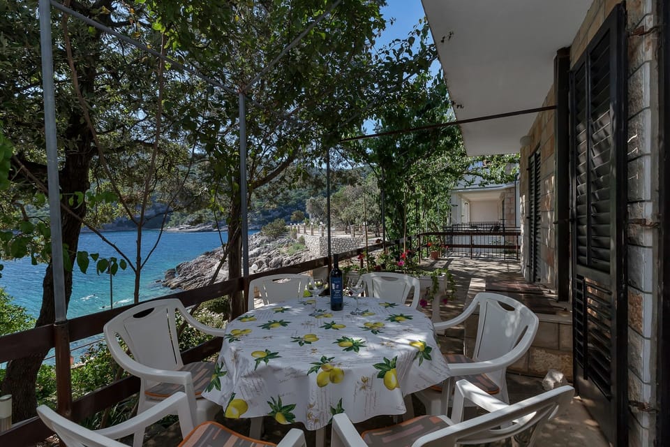 Terrace 1