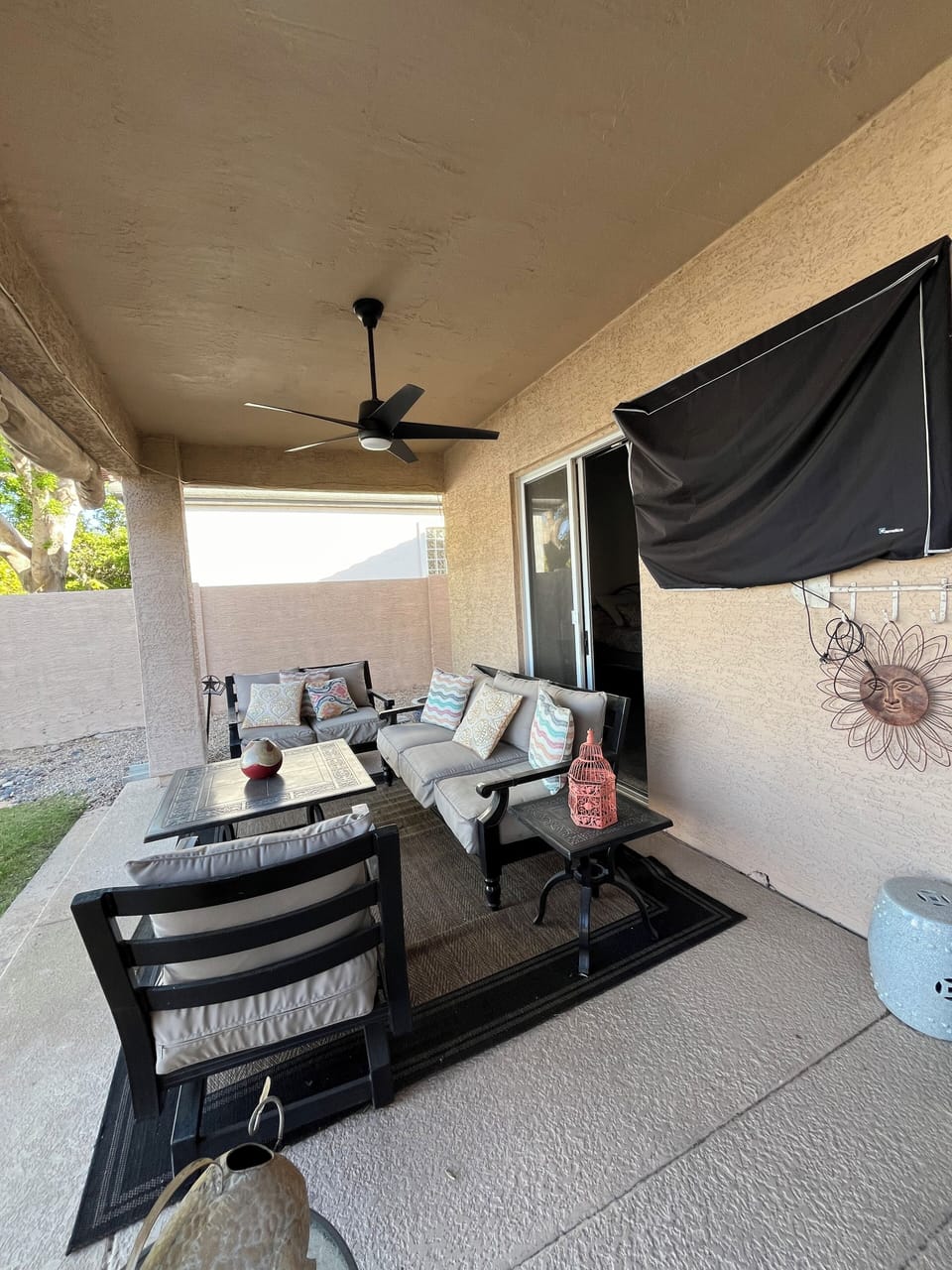 Outdoor Patio!