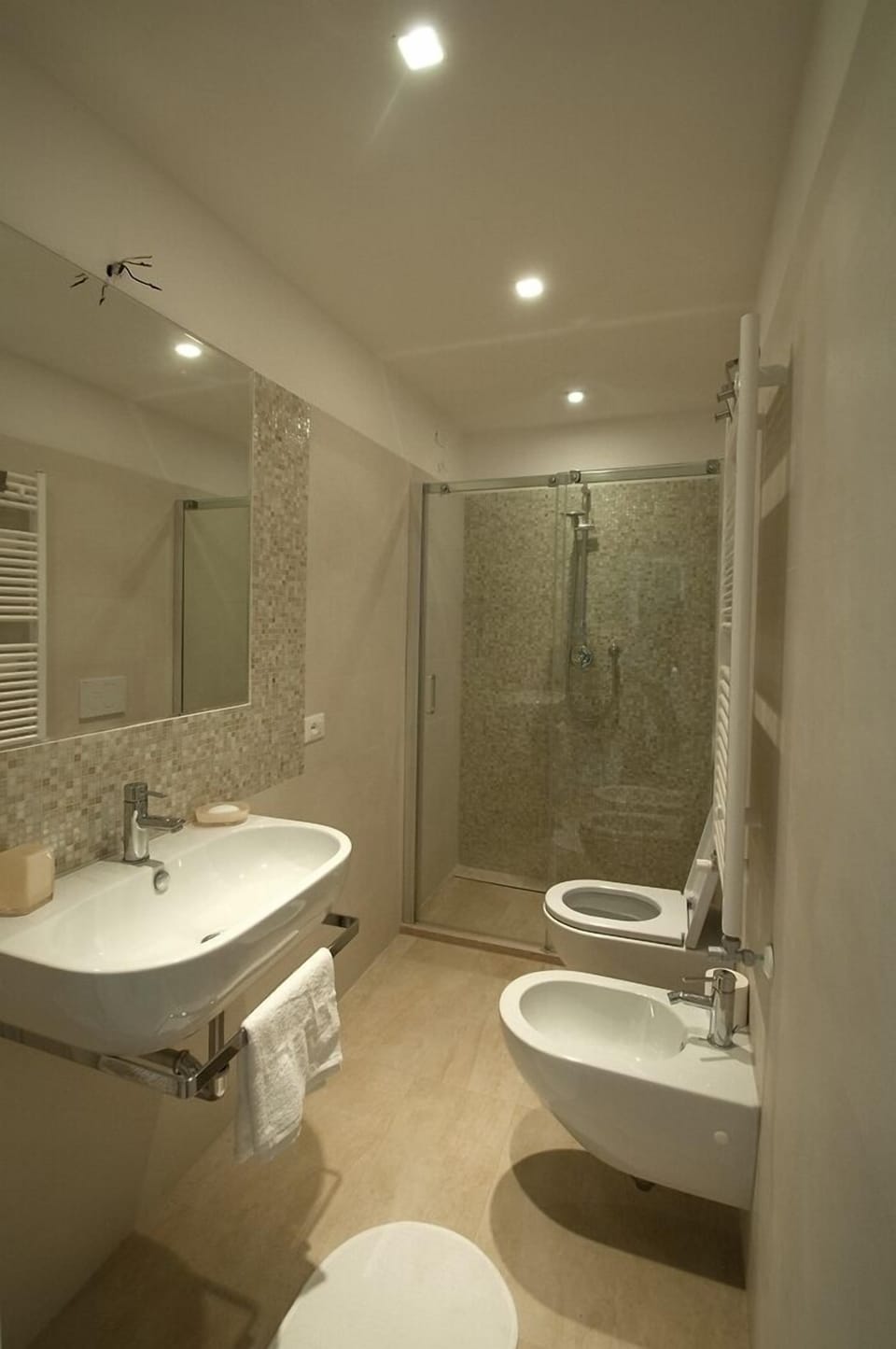 bathroom groundfloor