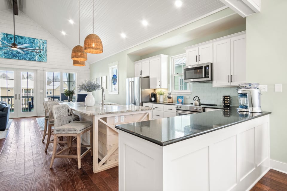 Kitchen, 2nd Floor