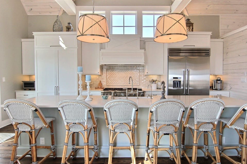 Kitchen, 2nd Floor - Open Kitchen with Breakfast Bar